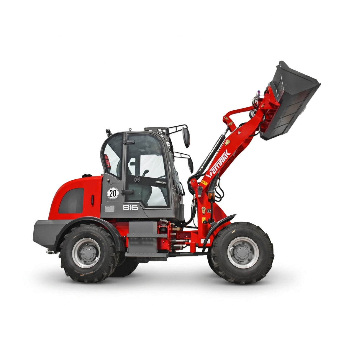 Radlader "816 Plus", Hoflader mit Vollkabine und 1600 kg Hubkraft