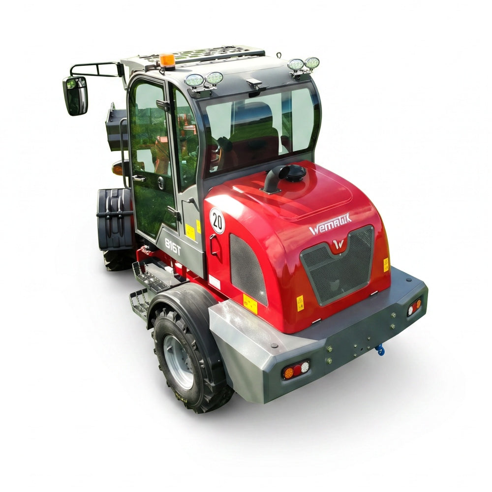 Radlader "816 Plus", Hoflader mit Vollkabine und 1600 kg Hubkraft