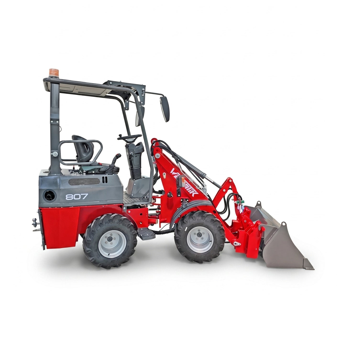 Radlader 807 Classic Hoflader, 600 kg Hubkraft, Euro-Aufnahme, Diesel