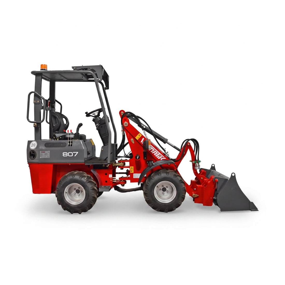 Radlader 807 Classic Hoflader, 600 kg Hubkraft, Euro-Aufnahme, Diesel