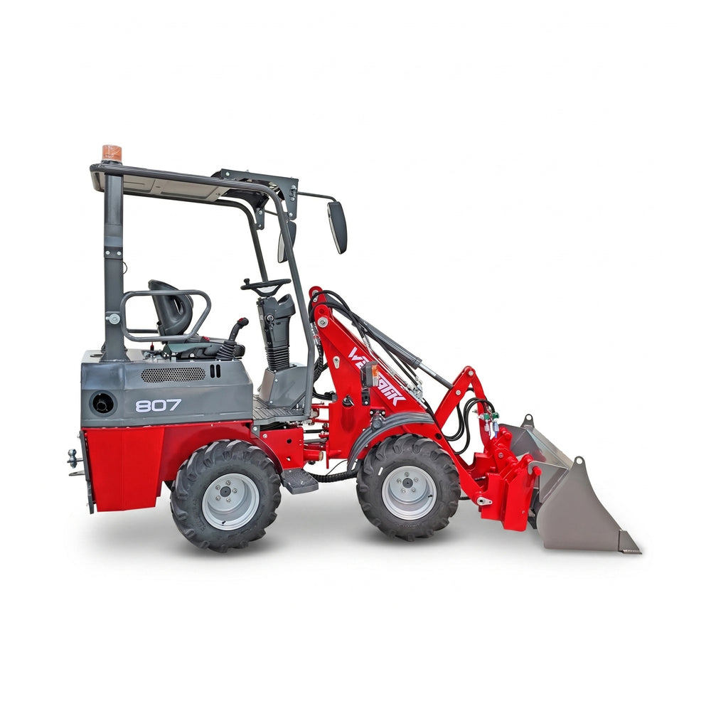 Radlader 807 Plus Hoflader, 700 kg Hubkraft, Euro-Aufnahme, Diesel