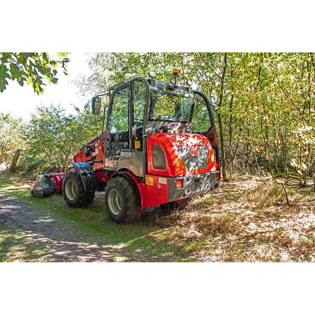 Teleskopradlader "810T Plus" Hoflader, 900 kg Hubkraft, Euro-Aufnahme