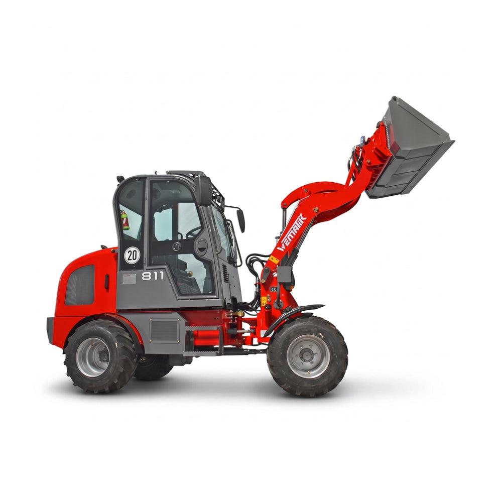 Radlader "811 Plus", Hoflader mit Vollkabine und 1000 kg Hubkraft