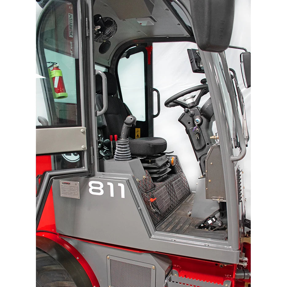 Radlader "811 Plus", Hoflader mit Vollkabine und 1000 kg Hubkraft