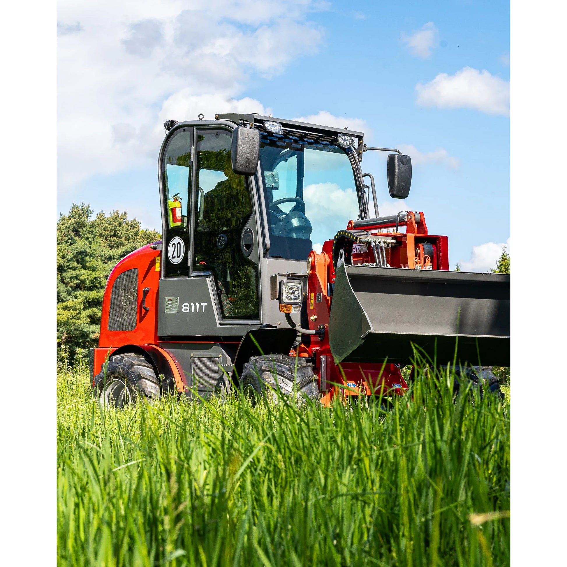 Teleskopradlader "811T Plus" Hoflader, 1000 kg Hubkraft, Euro-Aufnahme