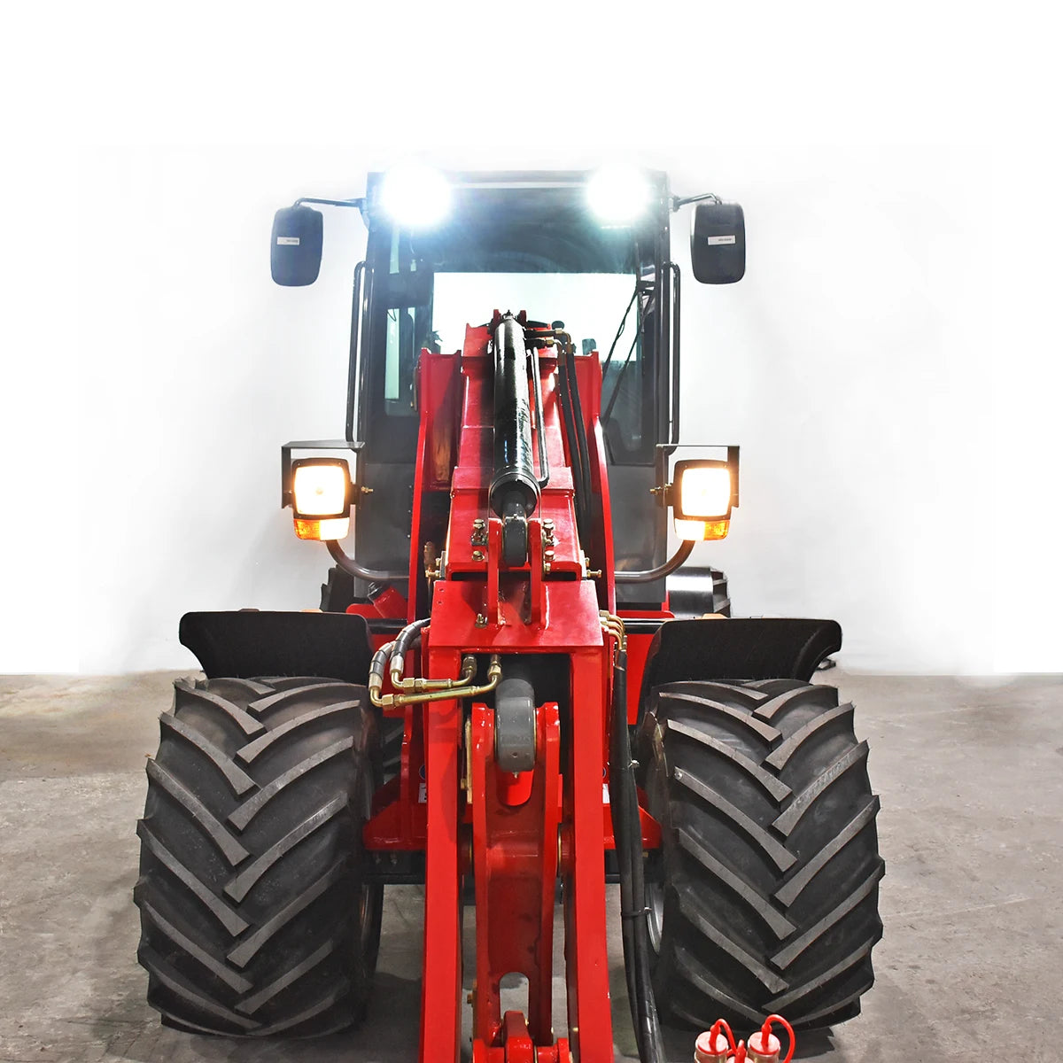 Teleskopradlader "813T Plus" Hoflader, 1400 kg Hubkraft, 4126 mm Hubhöhe