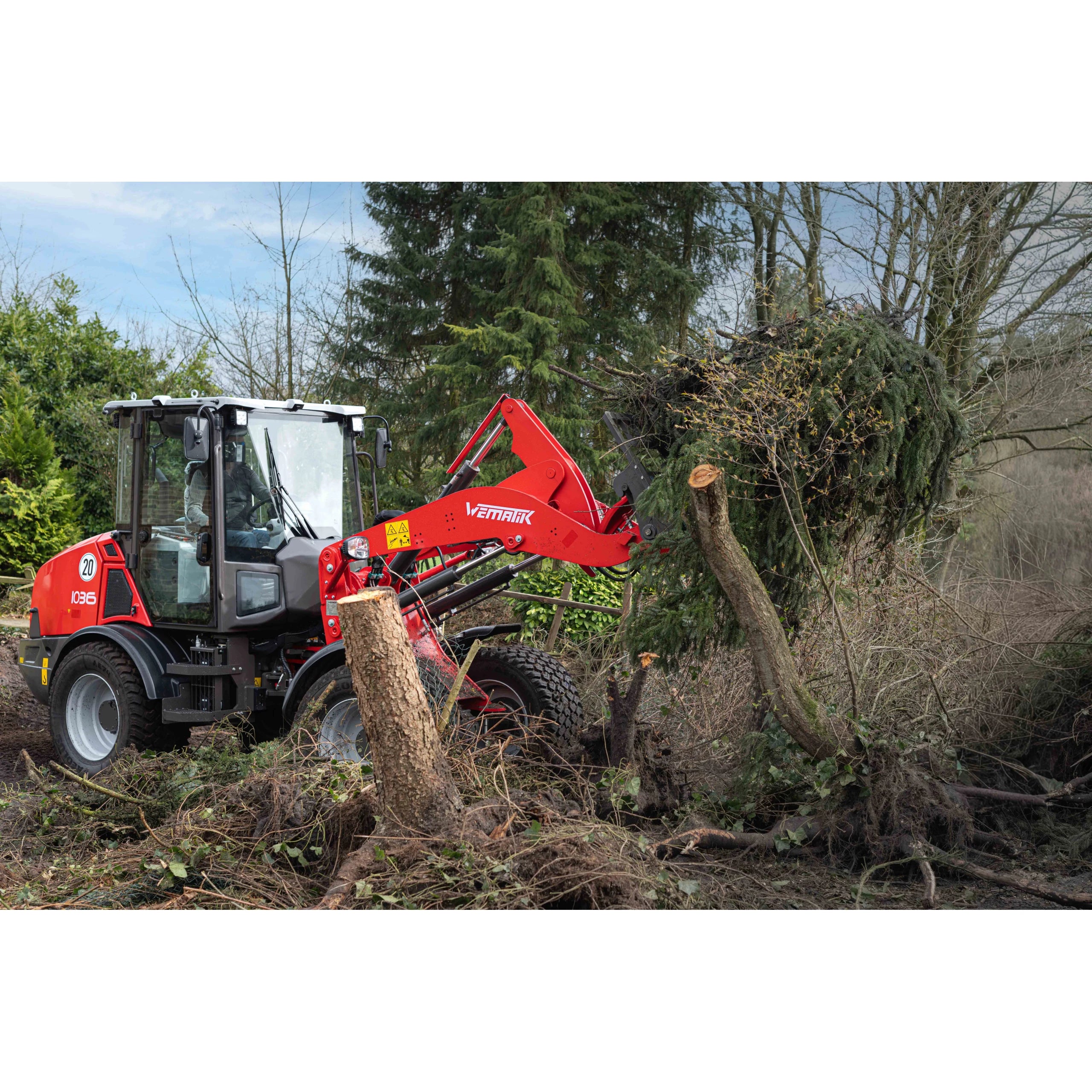 Radlader "1036", Hoflader mit Vollkabine, 35 km/h und 2000 kg Hubkraft