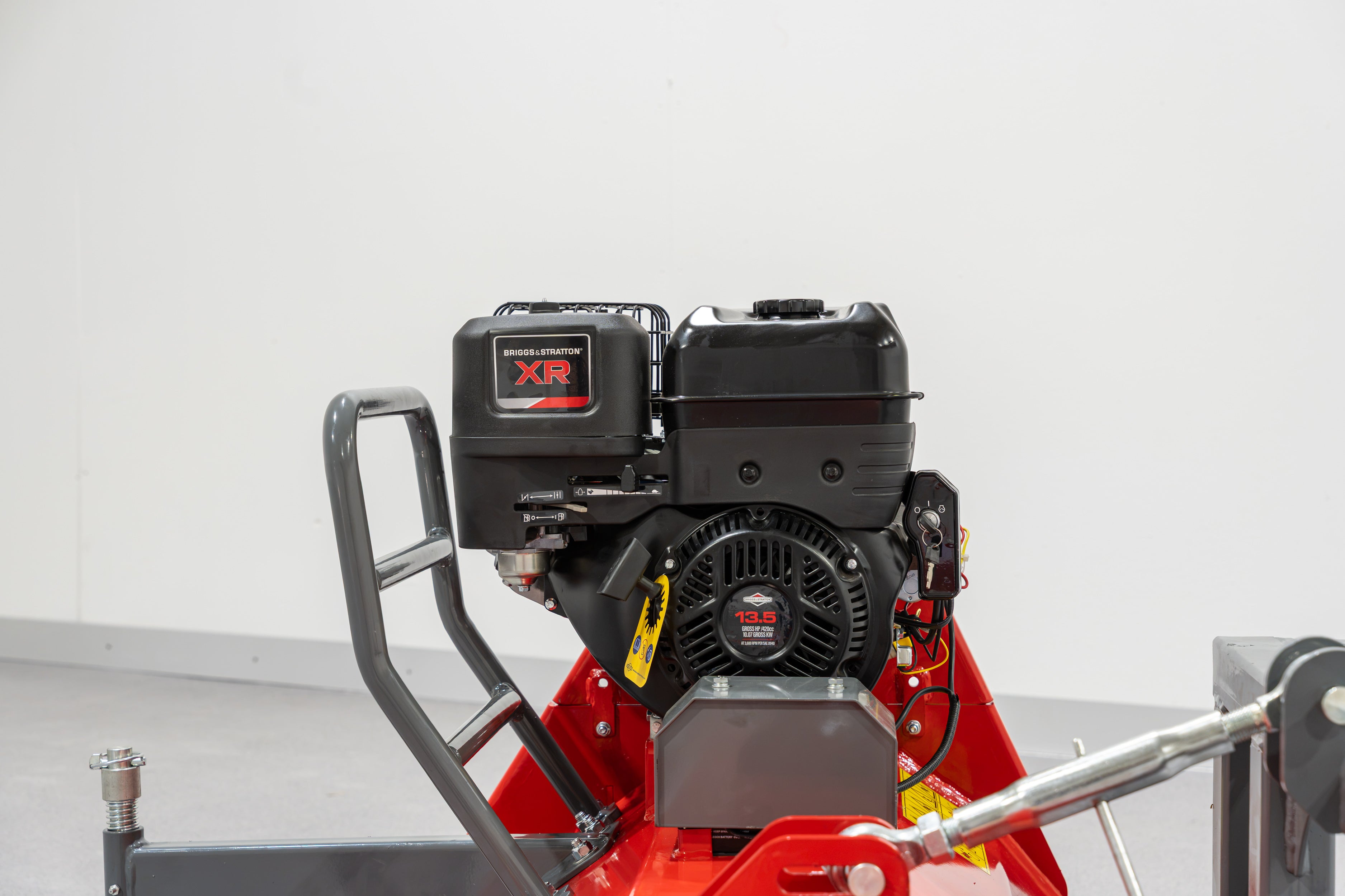 Frontmulcher "Sydney Plus 175" mit Benzinmotor, 1750 mm Arbeitsbreite, Euro-Aufnahme