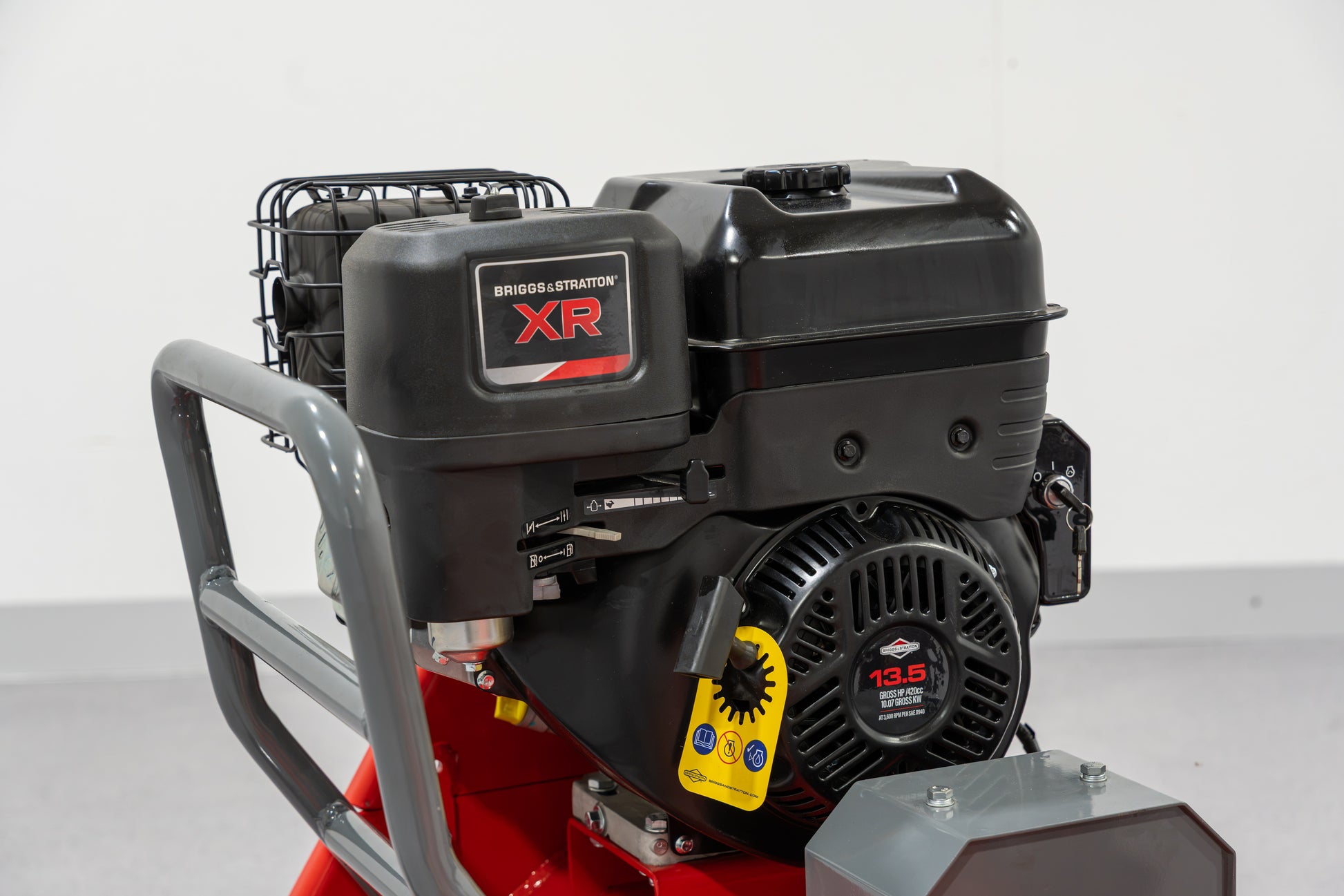 Frontmulcher "Sydney Plus 175" mit Benzinmotor, 1750 mm Arbeitsbreite, Euro-Aufnahme
