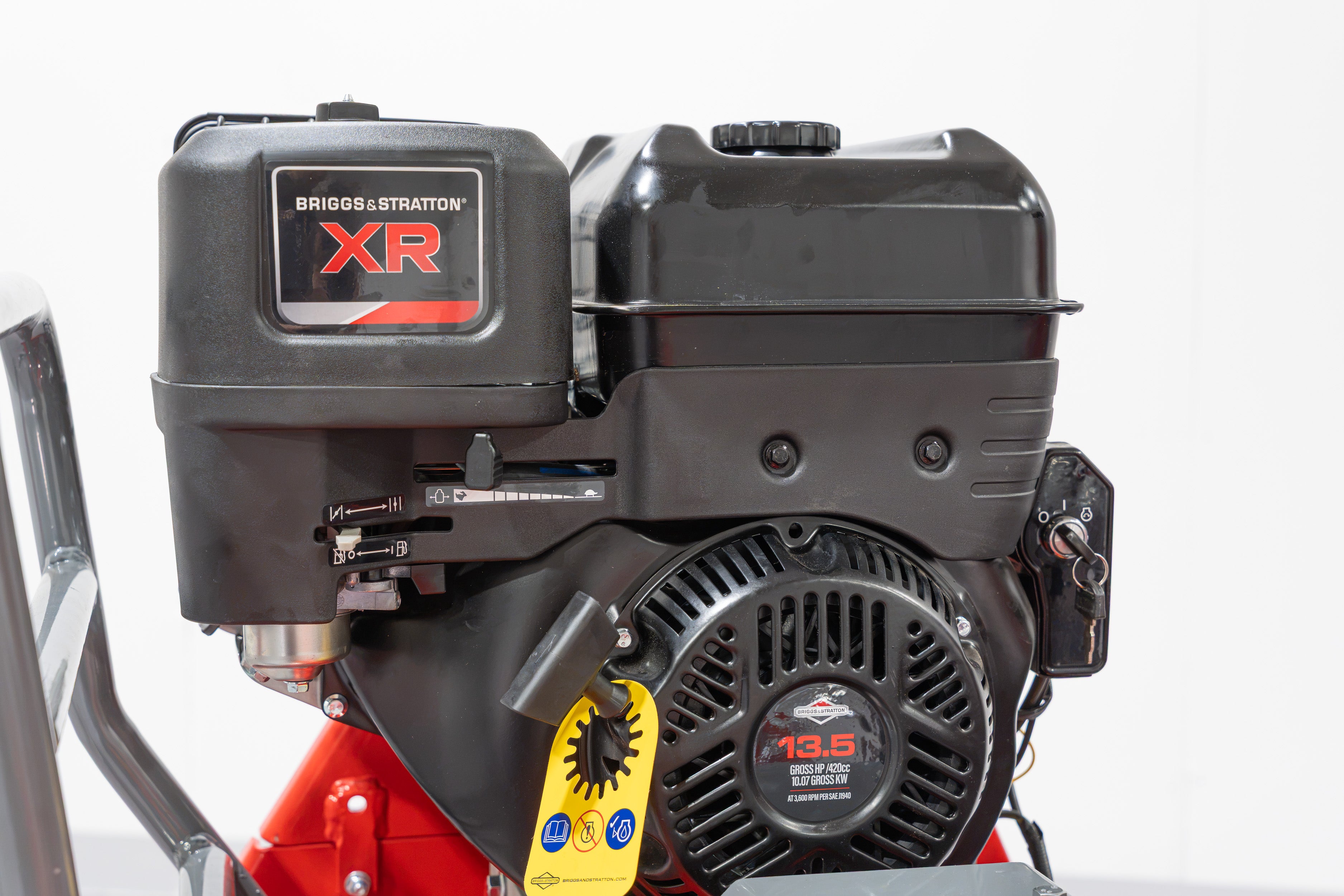 Frontmulcher "Sydney Plus 175" mit Benzinmotor, 1750 mm Arbeitsbreite, Euro-Aufnahme