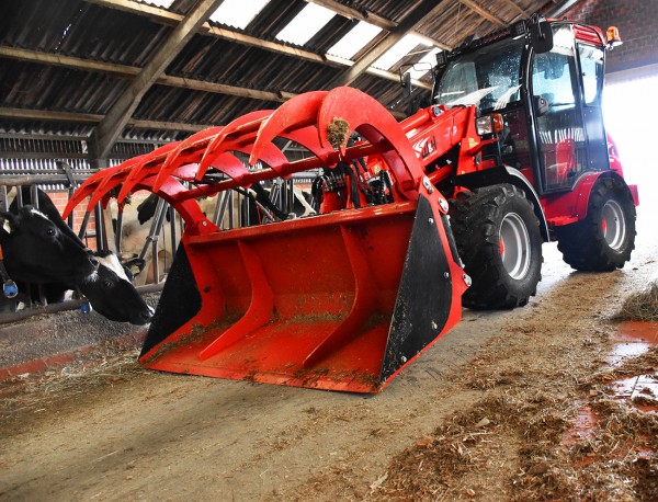 Greifschaufel 2,20 m mit Schäffer-Aufnahme